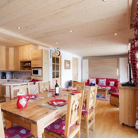 Apartment Eperons 3 By Leavetown Vacations *